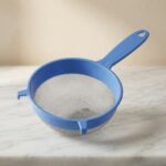 Lale 2 No Plastik Saplı Mavi Süt Süzgeci