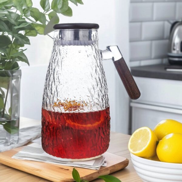 PAÇİ Grinkle 1900 ml Akasya Kapaklı ve Kulplu Cam Sürahi Şeffaf