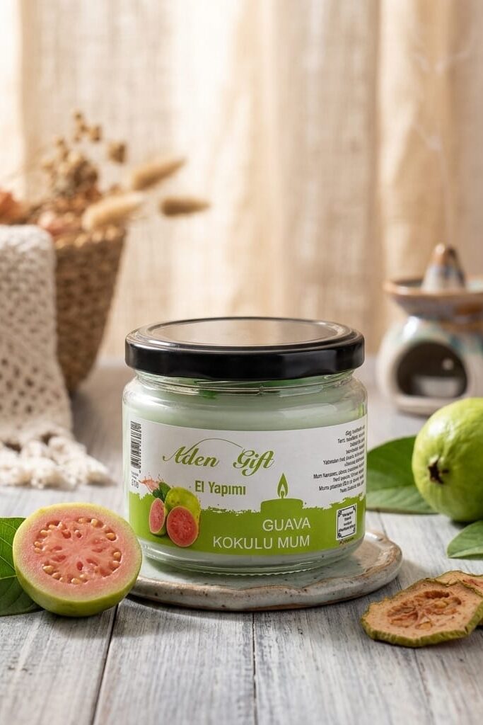 El Yapımı Guava Kokulu Cam Kavanoz Mum