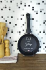 PAÇİ 20 CM MAT SİYAH GRANİT TAVA (P/MTL-201256)