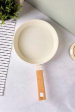 Perotti CookWood Beige İndüksiyon Tabanlı Ahşap Saplı Seramik Tava 20 cm - Görsel 2