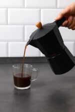 Taşev Bambum Garen 6 Fincan Siyah Moka Pot - Görsel 3