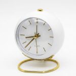 Newlife CLKN-2100 Lüx Yuvarlak Metal Gold Ayaklı Masa Çalar Saat - Görsel 4