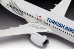 Revell Türk Hava Yolları Boeing 737-800 Model Uçak Seti 1:144 Ölçek