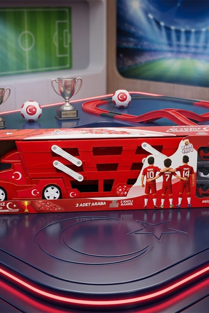 King Toys 3 Katlı Ay Yıldız Temalı Tır ve 3 Yarış Arabası Oyuncak Seti