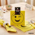 Nerox Göz Kırpan Emoji Baskılı 10'lu Yumuşak Kağıt Peçete